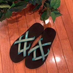 BNWOT Teva Sandals